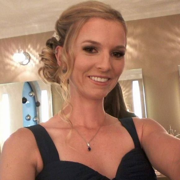 Meet your Posher, Dana - Picture 1 of 1